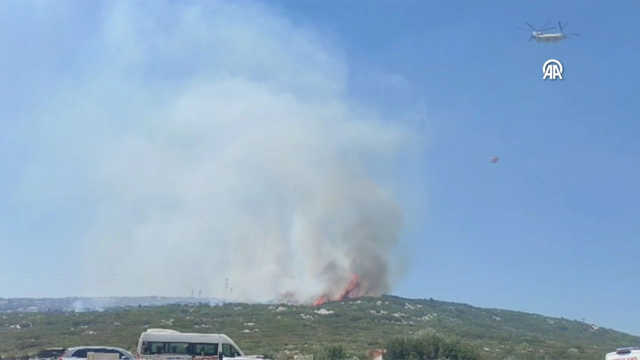 Karaburun’da çıkan yangın kontrol altında başlıklı video haberin görseli