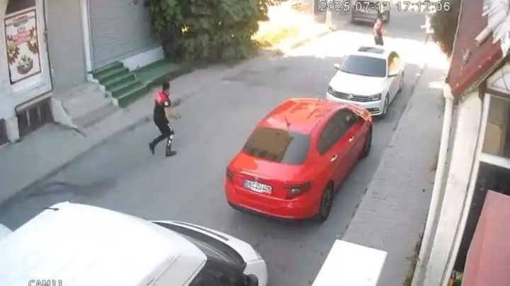 Arnavutköy'de sokak ortasında infaz girişimi! Polis son anda müdahale etti