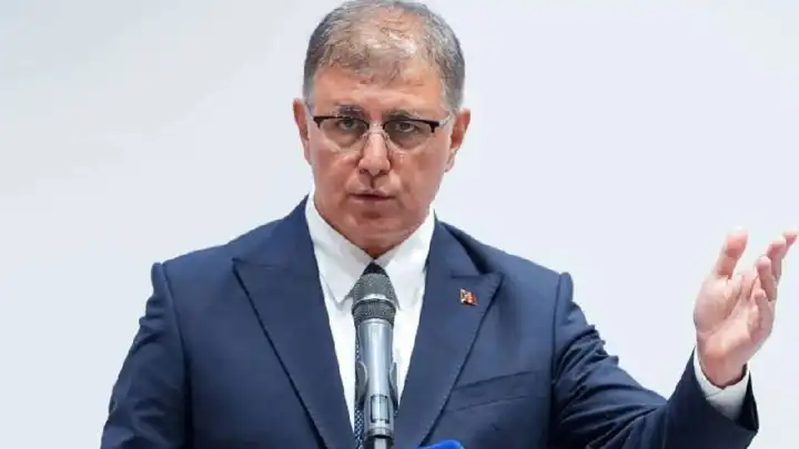 İzmir’de siyaset ve kooperatif krizi: Başkan Tugay’dan çarpıcı açıklamalar