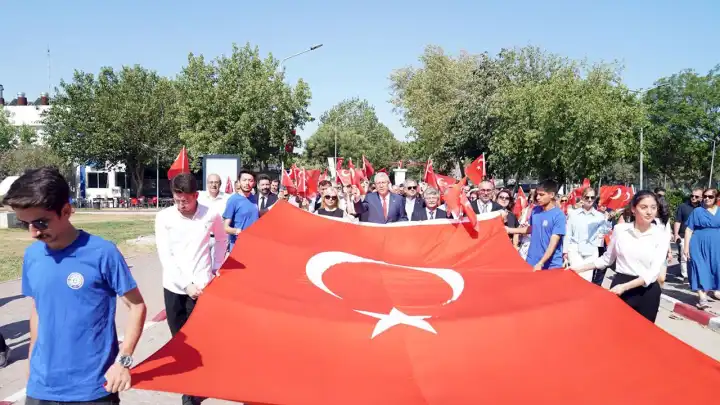 Ege Üniversitesi'nde 15 Temmuz ruhu: Zaferin Adı Türkiye