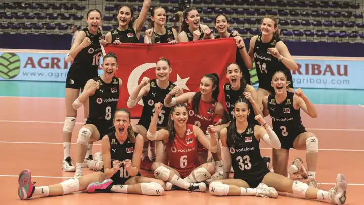 Göztepe’nin milli gururu Melis Erdoğan Avrupa ikincisi 