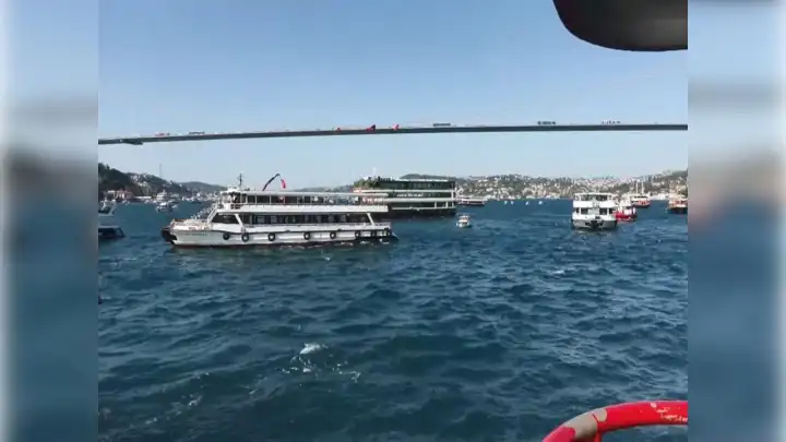 İstanbul Boğazı'ndan 253 tekne geçti