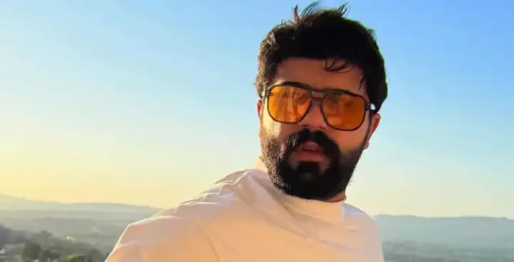 TikTok fenomeni Arda Edeoğlu silahlı saldırıda öldürüldü: Yanındaki 3 kızı yaralandı