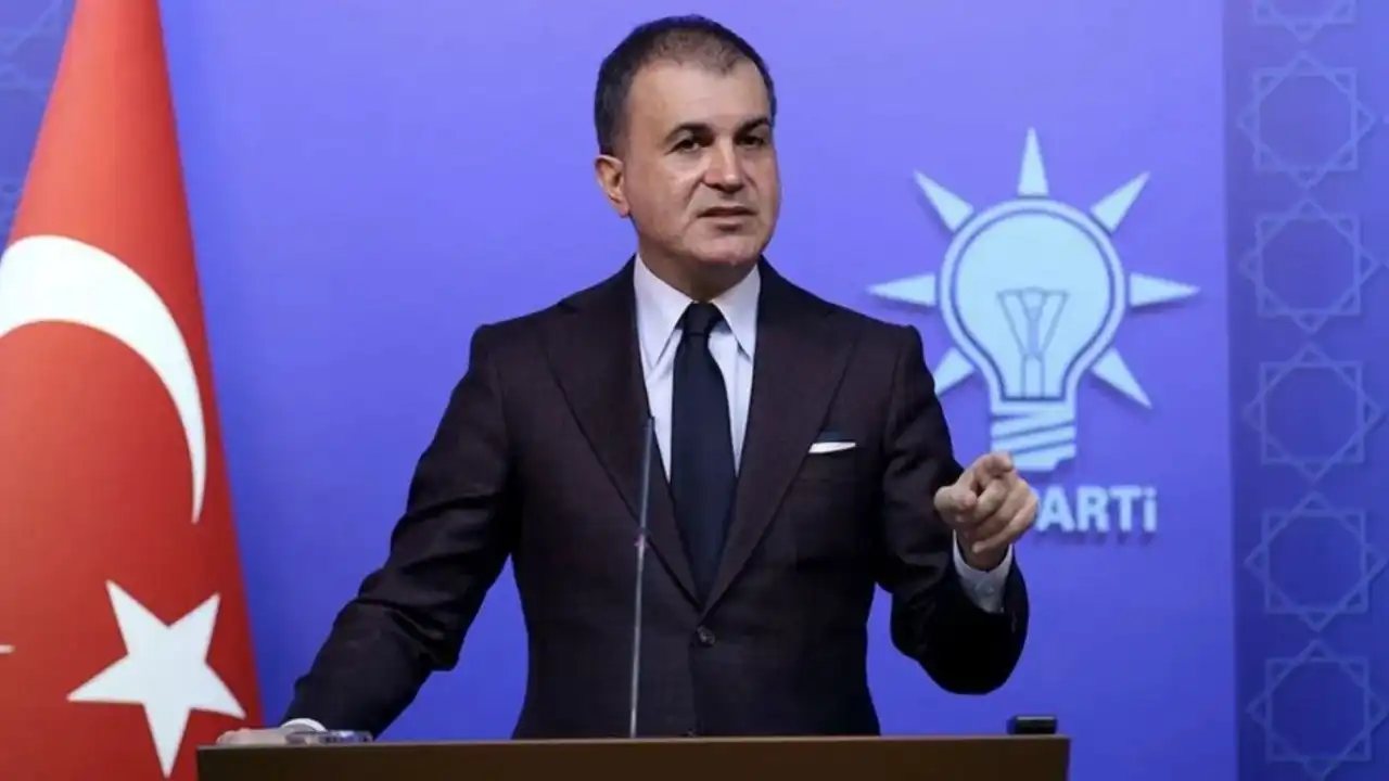 Ak Parti'den Özgür Özel'e sert yanıt: “Siyasi ahlaktan yoksun sözler” haberinin görseli