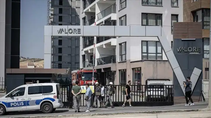 Ankara'daki 26 katlı apartman yangınına ilişkin 3 şüpheli tutuklandı