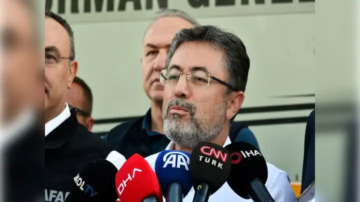 Bakan Yumaklı'dan Şarköy yangını ile ilgili önemli açıklamalar!