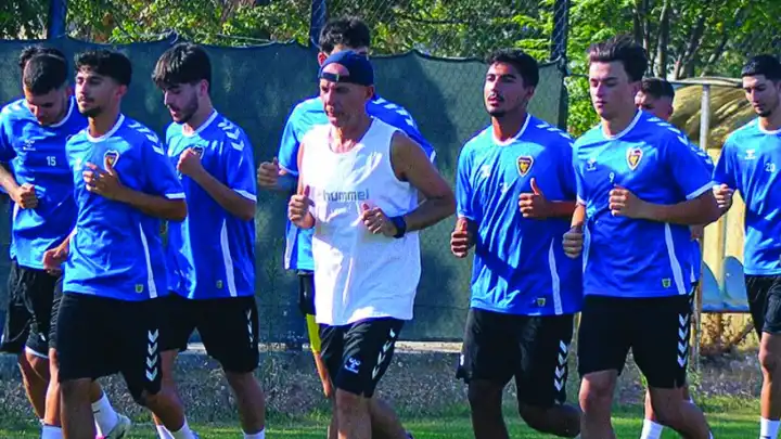 Bucaspor’da kara bulutlar dağılmıyor haberinin görseli