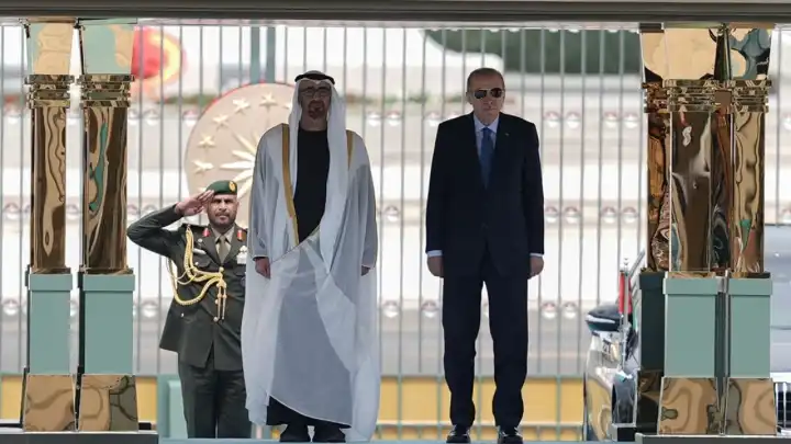 Cumhurbaşkanı Erdoğan, BAE Devlet Başkanı Al Nahyan’ı Cumhurbaşkanlığı Külliyesi’nde Karşıladı