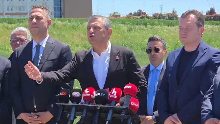Özgür Özel’den sert tepki: İmamoğlu’na verilen ceza siyasi engel mi?