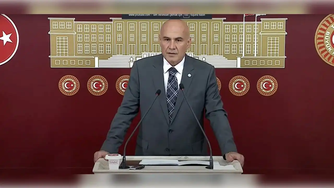 Turhan Çömez: MEB 719 ismi açıklamalı haberinin görseli
