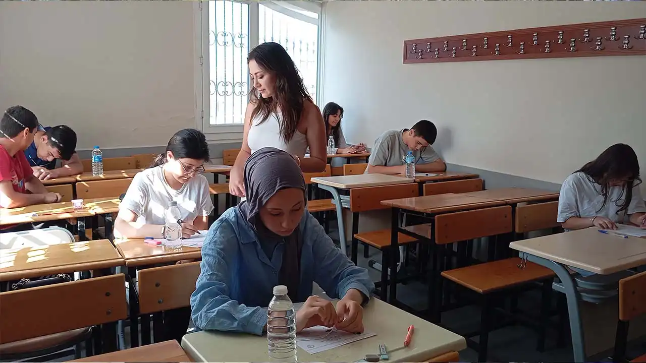 Bayraklı Belediyesi’nden ücretsiz eğitim desteği haberinin görseli
