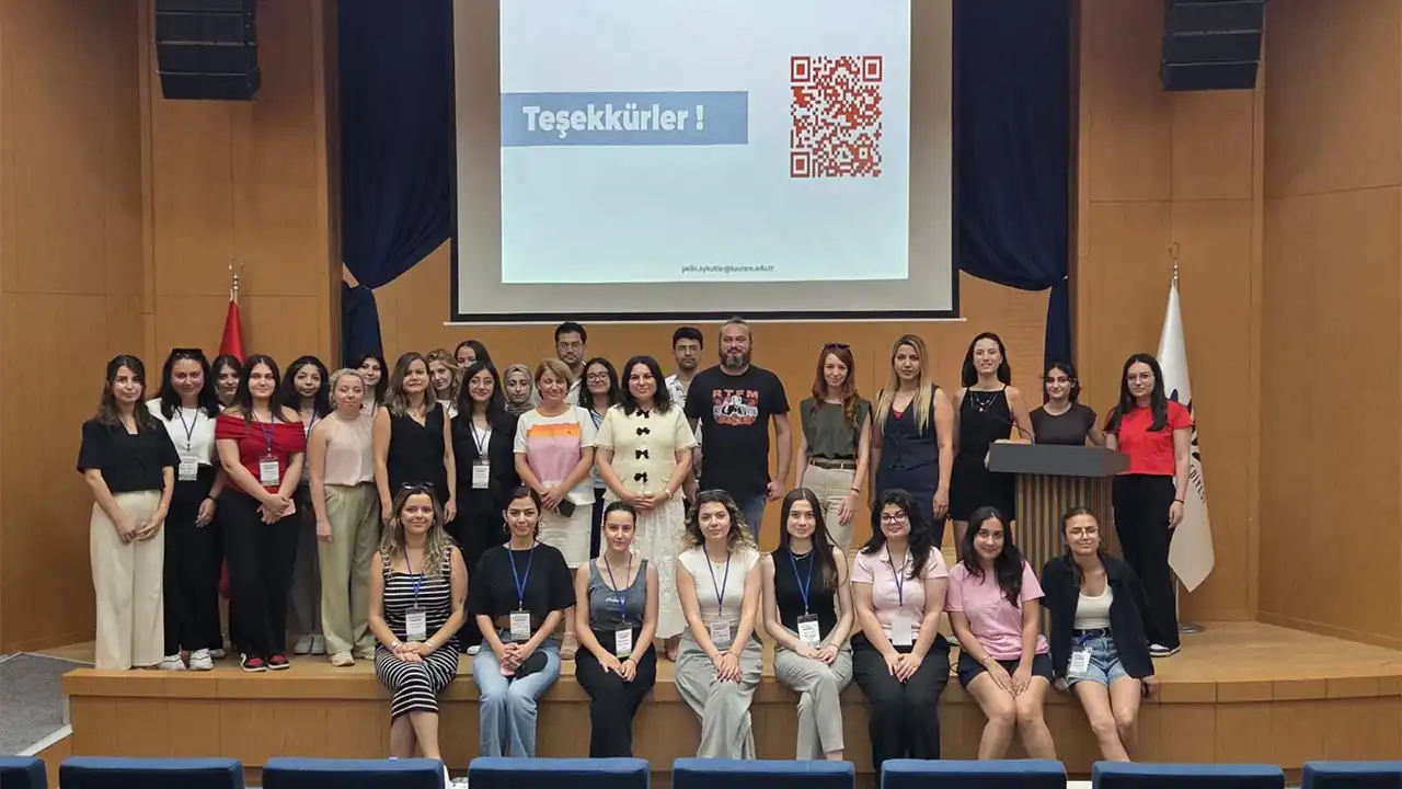 Karabağlar’da gençler özel Akademi Yaz Programı  haberinin görseli