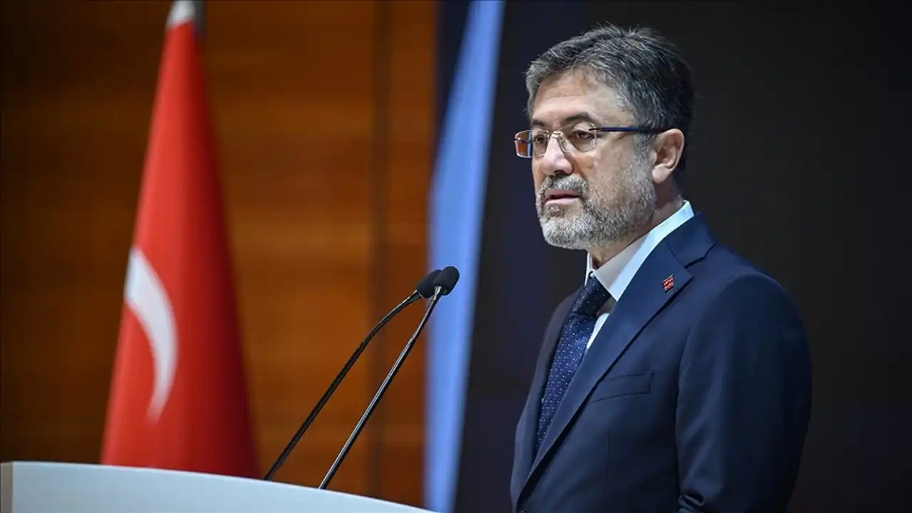 Bakan Yumaklı uyardı: Orman yangını riski en üst seviyede haberinin görseli