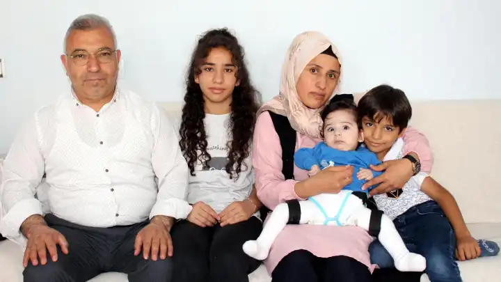 Daha önce bir çocuklarını SMA’dan kaybeden aile, Kerem Beritan Özcan için destek bekliyor