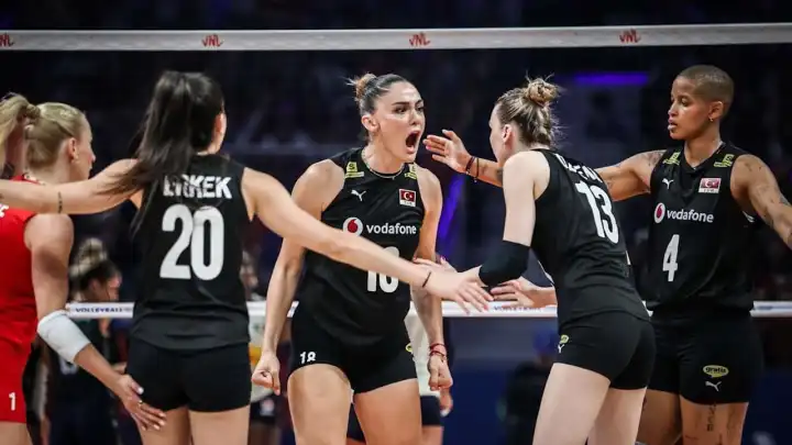Filenin Sultanları Polonya yolcusu