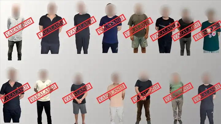 Kırmızı bültenle aranan 15 suçlu Türkiye’ye iade edildi