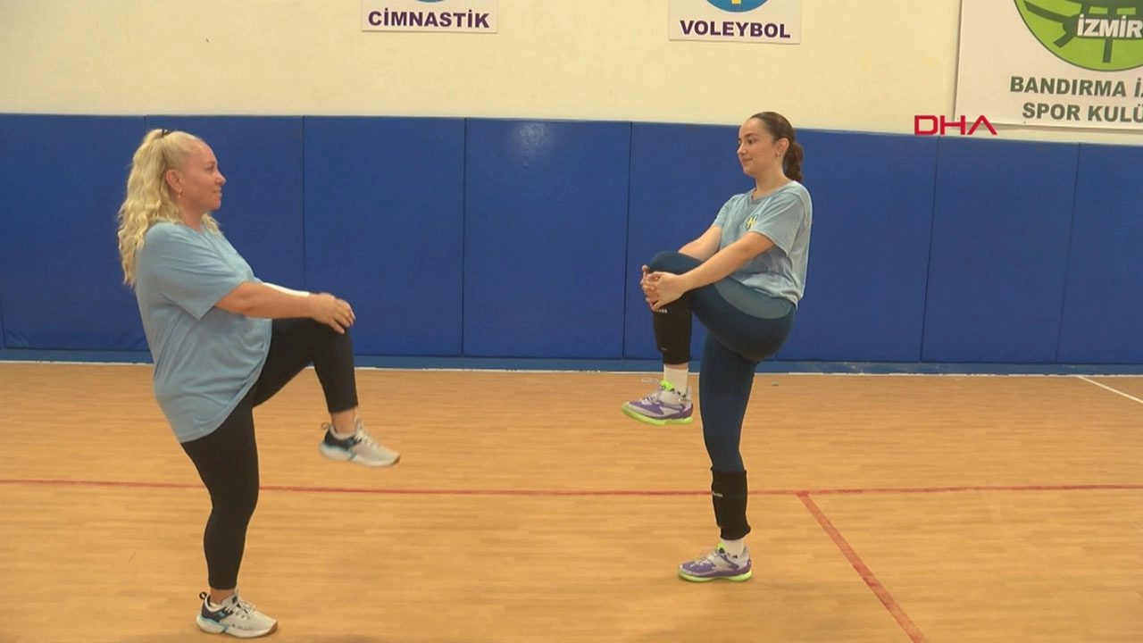 Anne-kız el ele: Spor sahalarından üniversite sıralarına uzanan hikaye başlıklı video haberin görseli