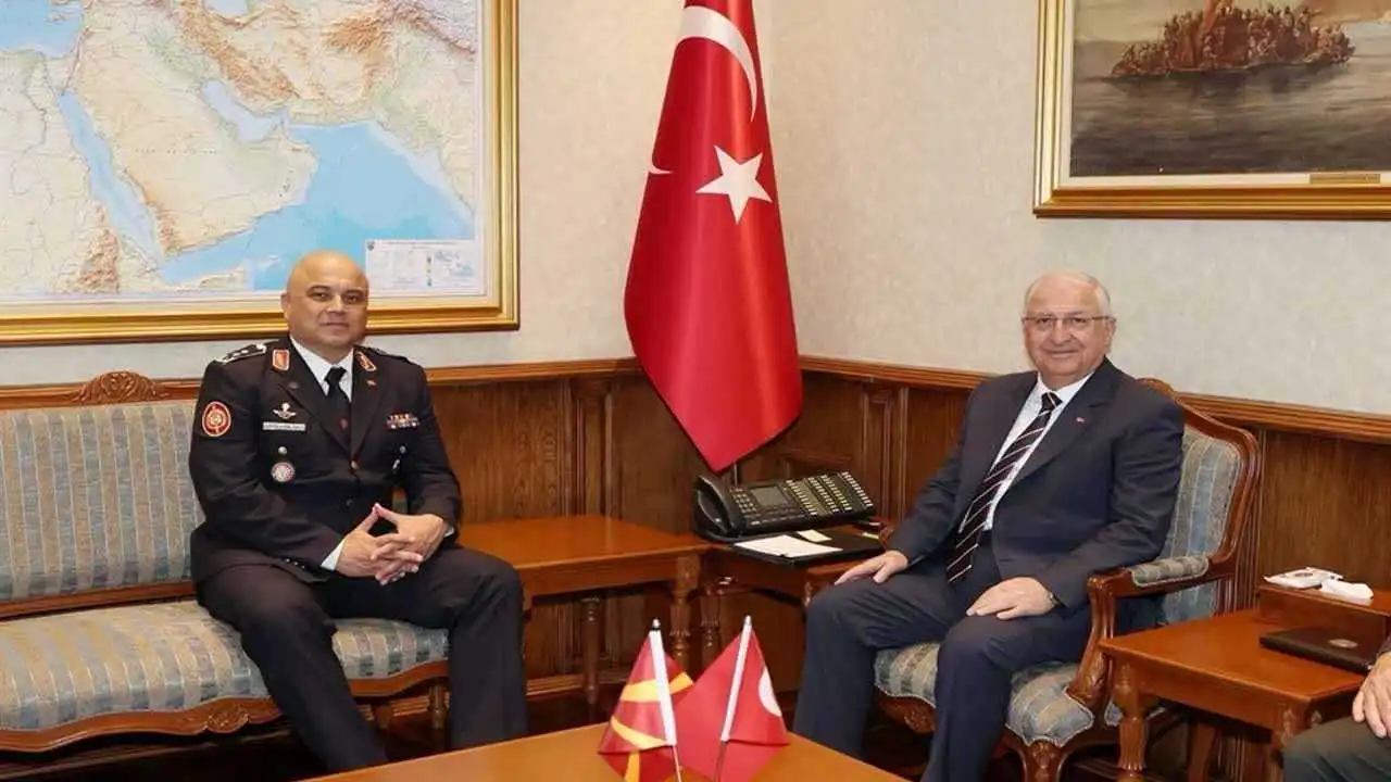 Bakan Güler, Kuzey Makedonya Genelkurmay Başkanı Lafchiski’yi kabul etti haberinin görseli