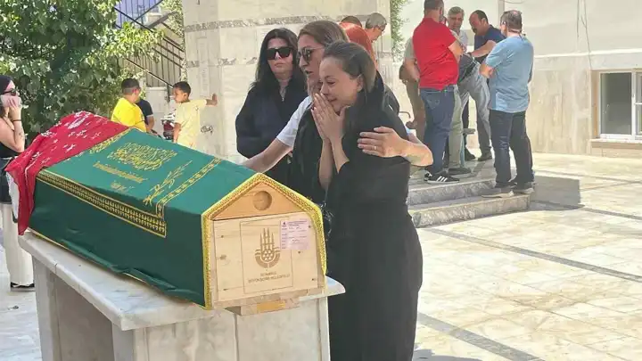 Esen Gök memleketi Aydın’da son yolculuğuna uğurlandı