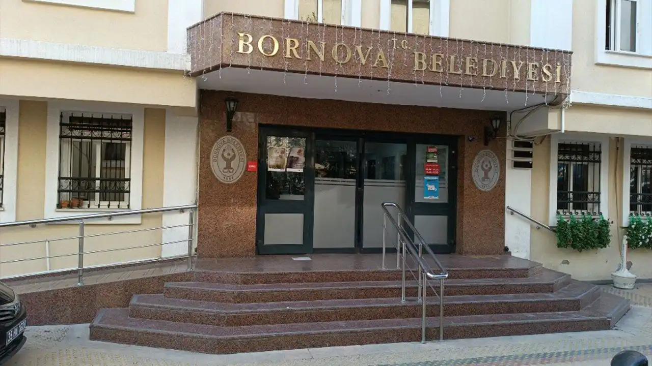 Bornova’da 2’nci Meşrutiyet’in 121’inci yılı anısına müzik etkinliği haberinin görseli