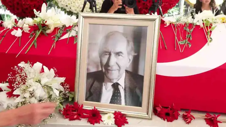 CHP eski Genel Başkanı Altan Öymen toprağa verildi