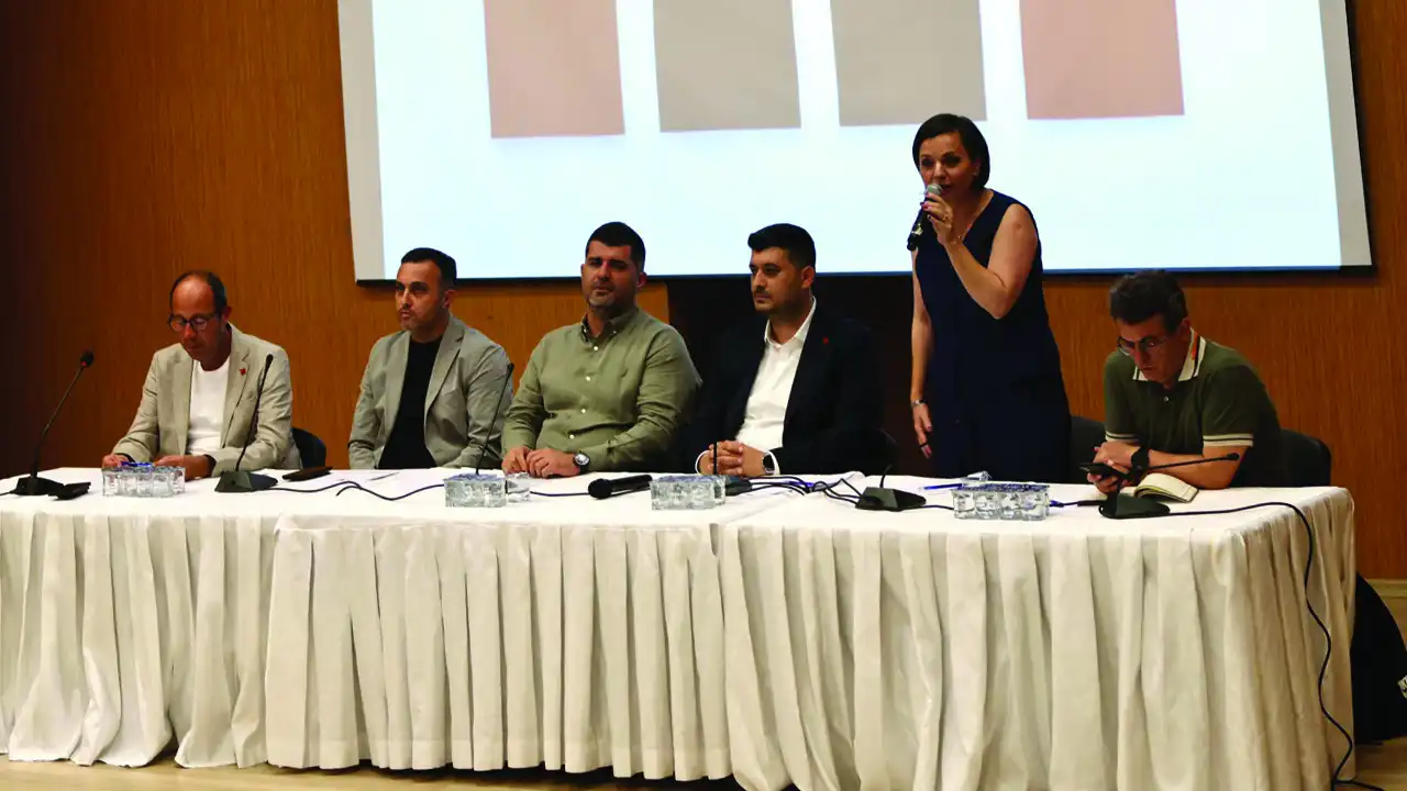  Tutuklu belediye başkanları için Karabağlar’da adalet ve dayanışma mesajı haberinin görseli