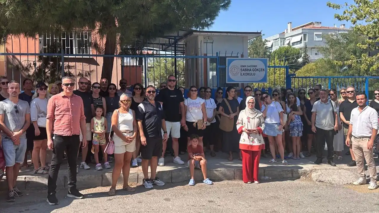 İzmir haber: Gaziemir'de iki okulun birleştirilme kararına velilerden tepki