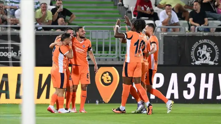 Başakşehir Avrupa’ya galibiyetle döndü