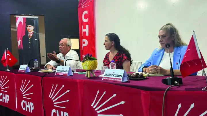 CHP İzmir Kadın Kolları’ndan Maden Yasası ve Zeytinliklerin Geleceği paneli