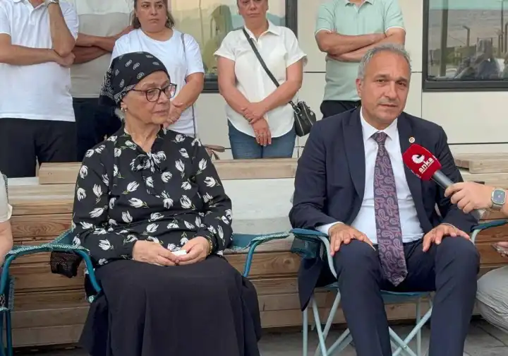 CHP’li Özçağdaş’tan iktidara Çalık resti: Yatıp kalkıp dua etsinler!