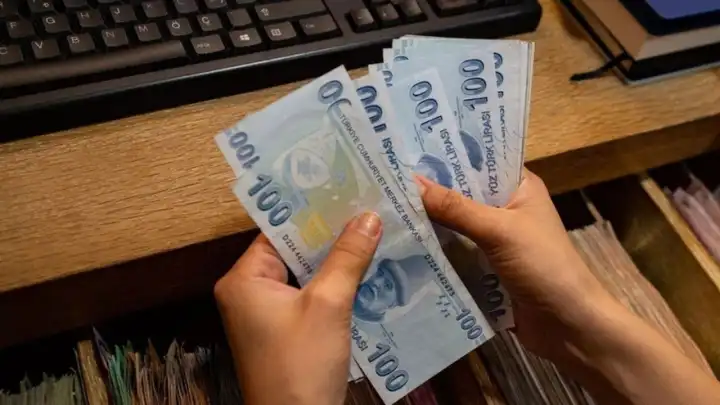 1 Milyon TL’nin yeni getirisi şaşırttı: Faizler sert düştü, kazanç azaldı!