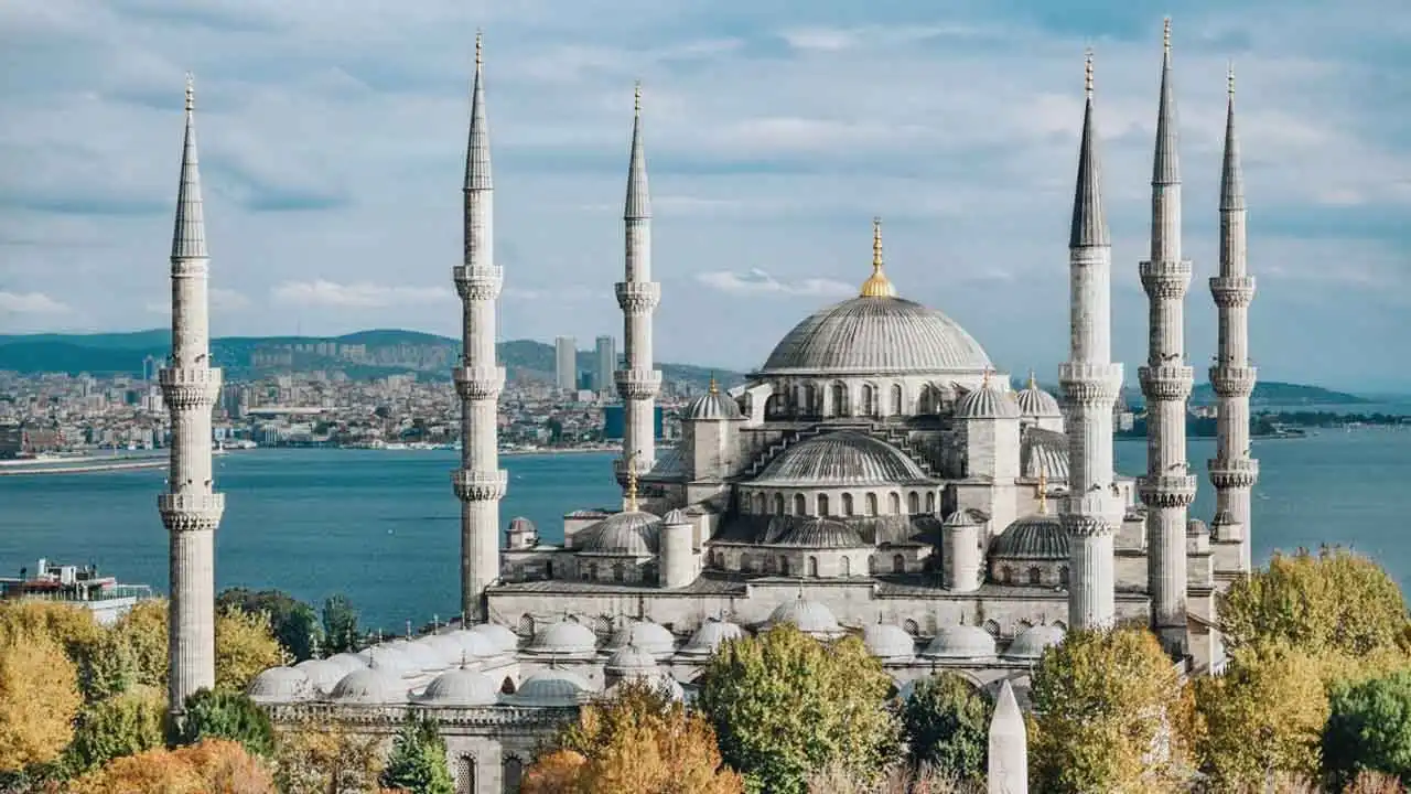 25 Temmuz tarihli en yeni, özgün ve anlamlı Cuma mesajları: Hiç duyulmamış, en özel Cuma mesajları
