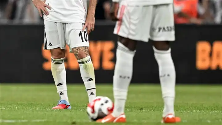 Beşiktaş kongre üyesinden Shakhtar Donetskli futbolcu Kevin'e ırkçı mesaj