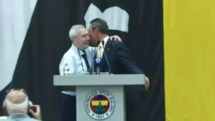Fenerbahçe  Yüksek Divan Kurulu'nda tansiyon yükseldi: Ali Koç'tan Aziz Yıldırım'a yanıt!
