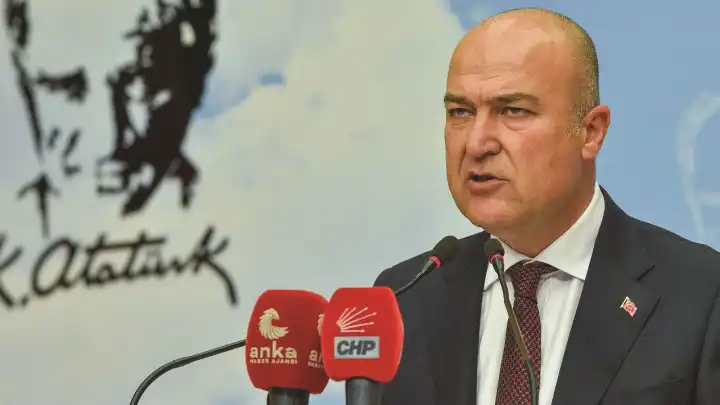 İskenderun’daki 2 şehit için Murat Bakan’dan ihmal iddiası