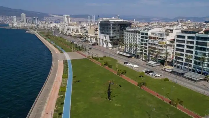 Öğlen saatlerinde dışarı çıkmayın! İzmir’de bugün hava nasıl olacak? 26 Temmuz İzmir hava durumu