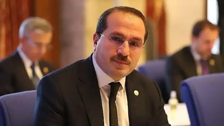 Yaşar Kırkpınar'dan Özgür Özel'e tepki: Çöp toplamayı bile başaramıyorken algı oluşturmayın