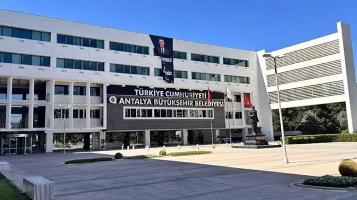 Antalya Büyükşehir Belediyesi'ne yeni operasyon