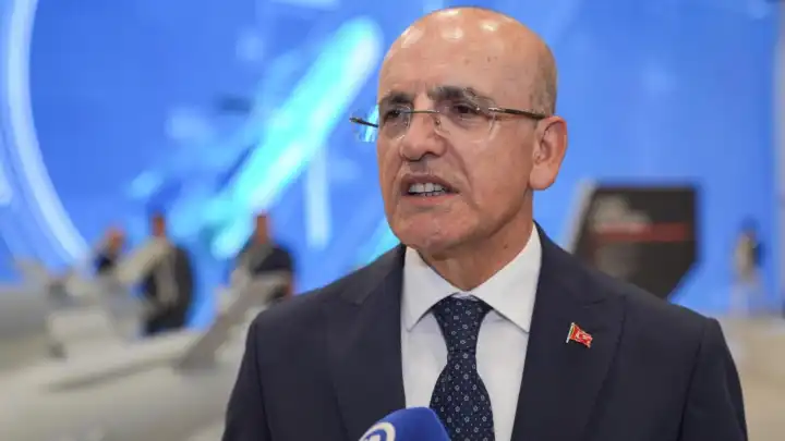 Bakan Şimşek meslek meslek açıkladı: Doktor devlette 226 Bin, özelde 61 bin beyan etti
