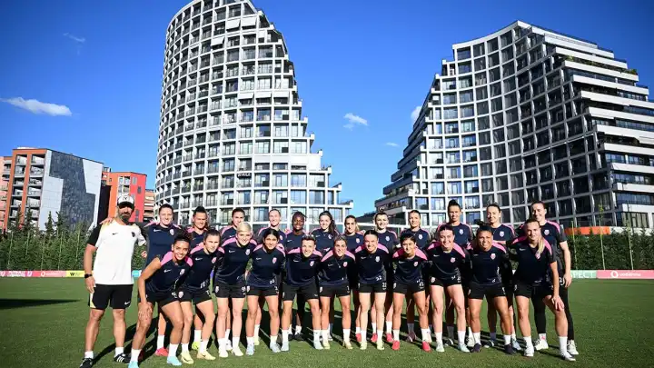 ABB FOMGET, UEFA Şampiyonlar Ligi’nde İlk Maçına Çıkıyo