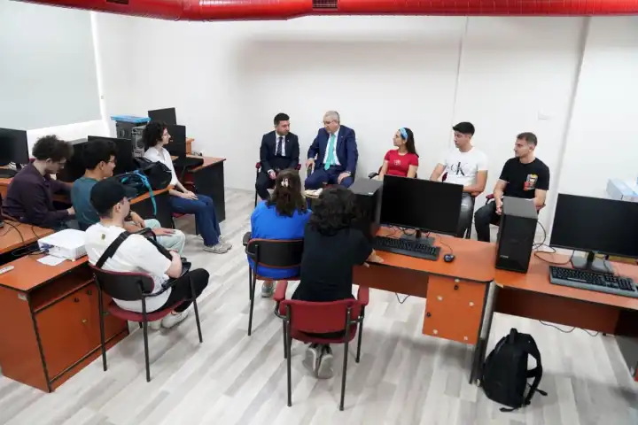 Ege Üniversitesi yeni dijital savaşçılarını bekliyor