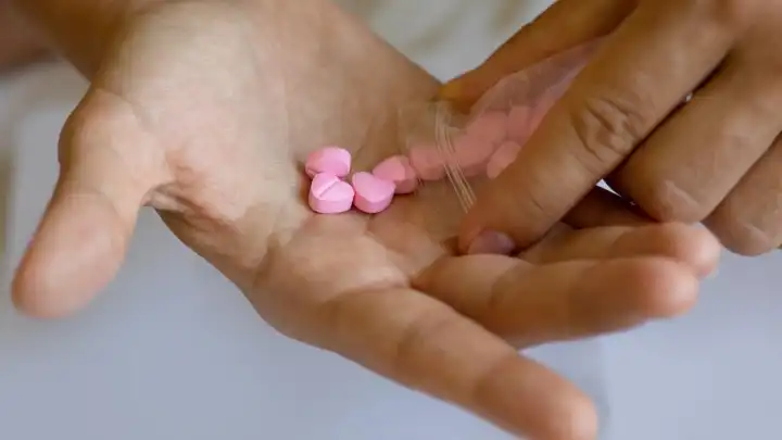 Erkek doğum kontrol hapı nedir? Doğum kontrol hapı nasıl kullanılır?
