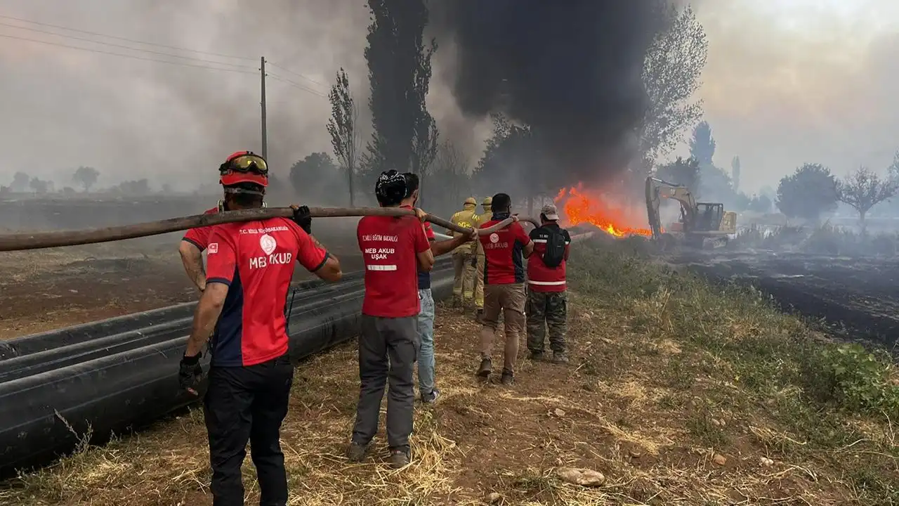 MEB AKUB yangınlarda aktif görev aldı
