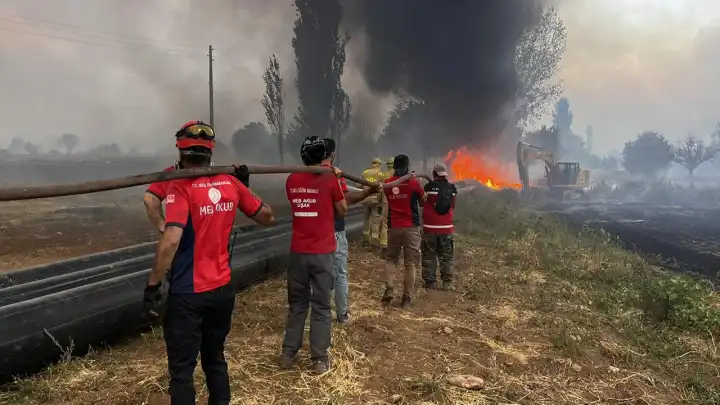 MEB AKUB yangınlarda aktif görev aldı