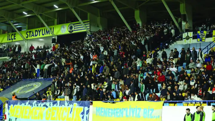 Menemen FK’da taraftarın sabrı taştı: Bu sessizlik kulübü bitiriyor!
