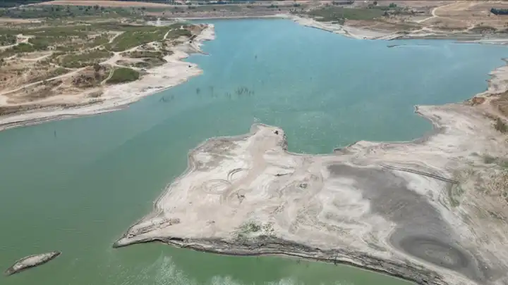 Tekirdağ'da su krizi: Türkmenli Göleti'nde su yok denecek kadar az kaldı!