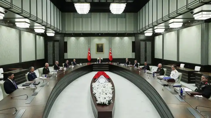 2025 YAŞ toplantısında kim terfi edecek, kim emekliye ayrılacak? YAŞ toplantısı nedir? Neden yapılır?