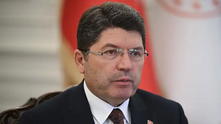 Bakan Tunç'an orman yangınları açıklaması:39 kişi tutuklandı!