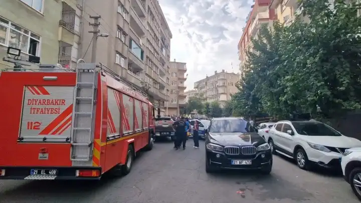 Diyarbakır'da vatandaşlar tahliye edildi