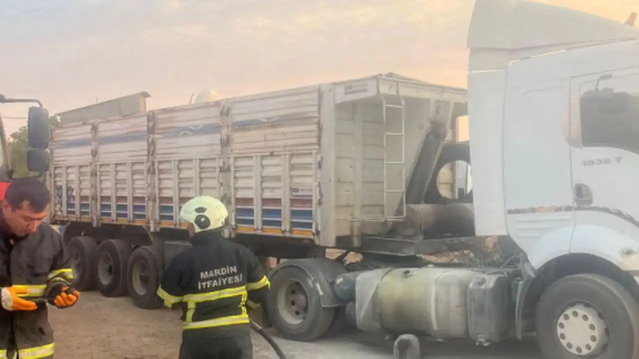TIR'ın yakıt deposu patladı: 10 yaşındaki çocuğu hayattan kopardı!